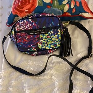 New WO tags, Black Crossbody Bag with Tassel Detail ❤️💜💛🩵